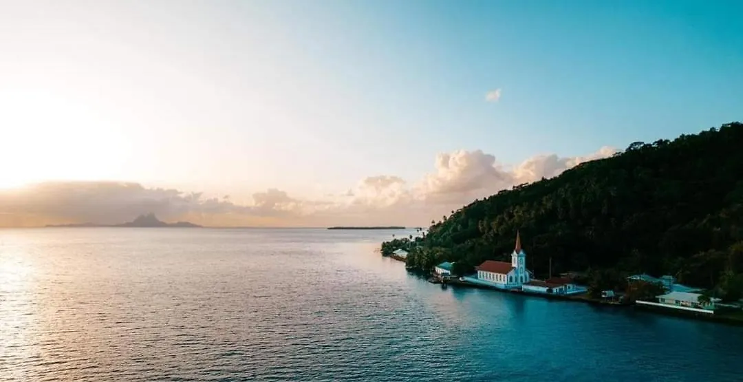 Vanira Sunset TahaaVaitoare